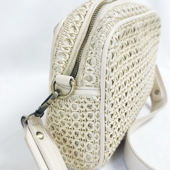 ANTIK KRAFT Cream Braided Crossbody Bag Faux Leather With Adjustable Strap - Picture 2 of 9